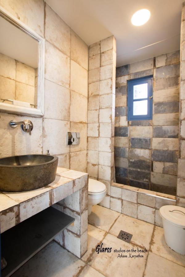 דירות ארקסה Glaros Luxury Studio On The Beach מראה חיצוני תמונה